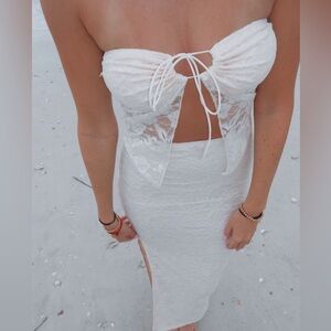 Elegant White Lace Strapless Skirt Set